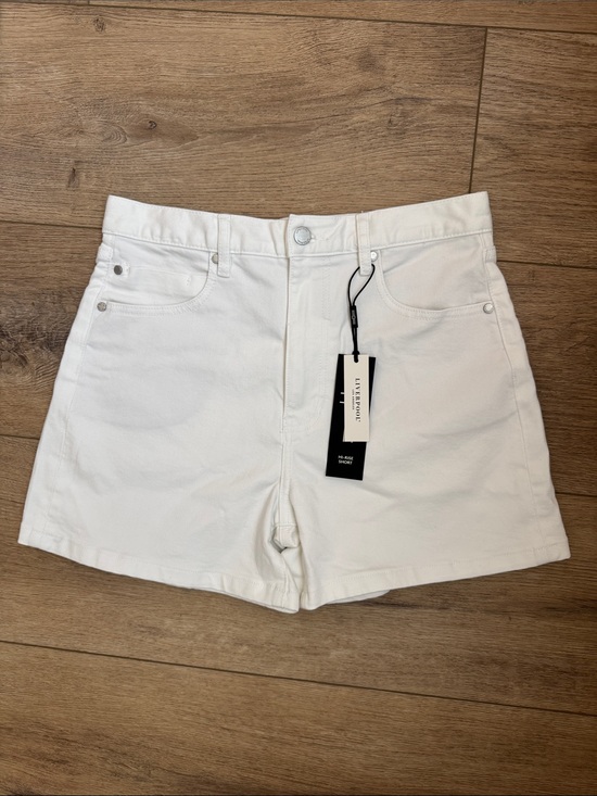 Liverpool Pants - LIVERPOOL: HIGH RISE HERITAGE SHORT BRIGHT WHITE - 6/28 - NWT!!